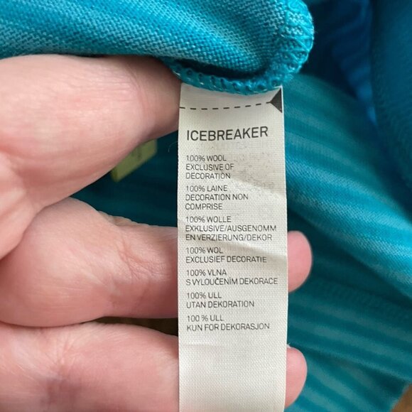 Icebreaker Womens Via 260 Merino Wool Cardigan Sz Medium Blue Stripe Sweater - Picture 5 of 5